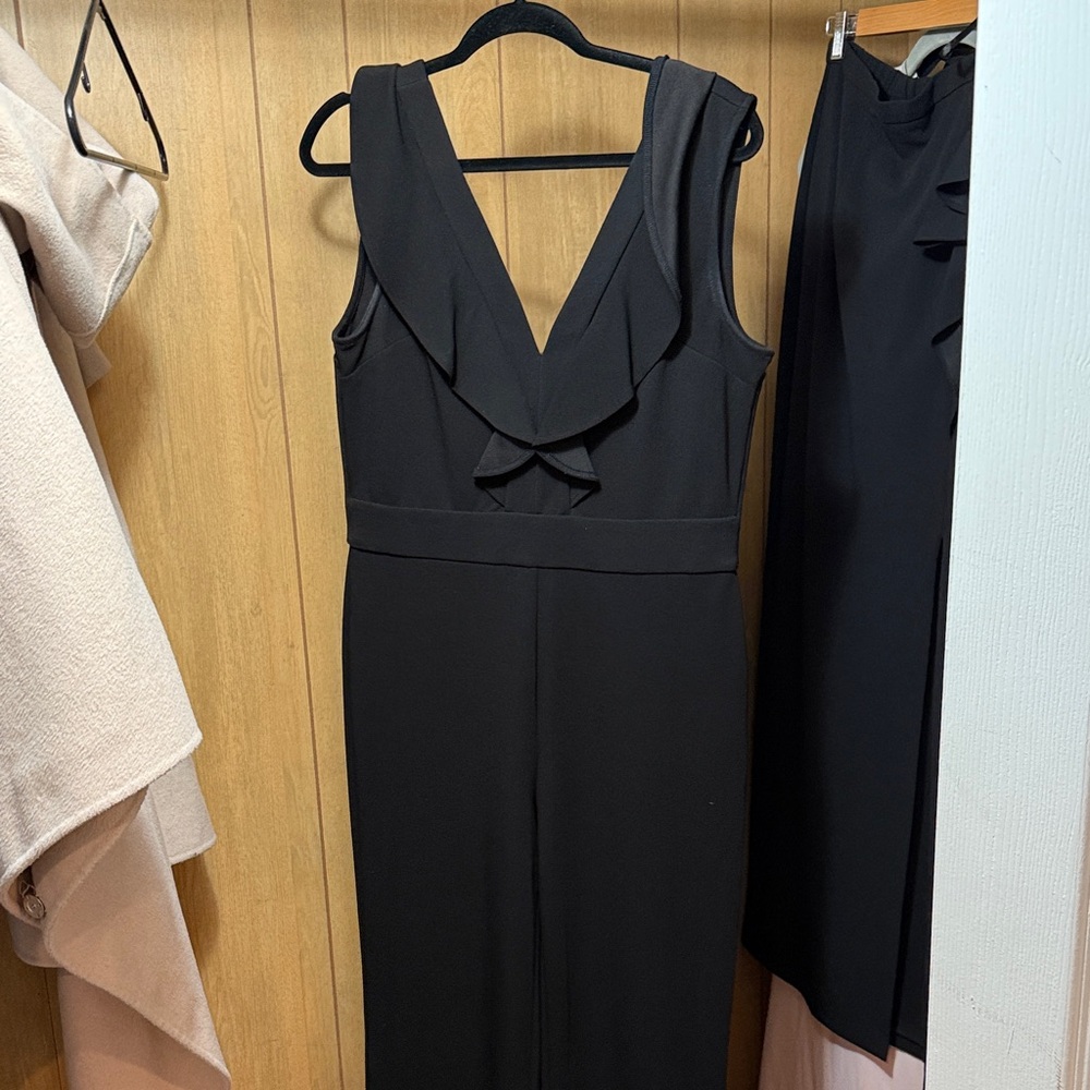 Bar III Black Sleeveless Jumpsuit
